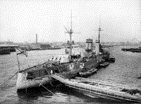 Линейный корабль "Гангут" на Неве. 10 июля 1914 года