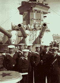 На палубе линейного корабля "Севастополь", 1954 год