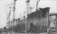 Линейный корабль "Императрица Екатерина II" на открытом стапеле завода ОНЗиВ, май 1914 года