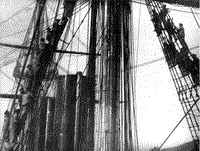 Мачты броненосного фрегата "Дмитрий Донской", конец 1880-х годов