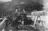 Броненосный крейсер "Адмирал Нахимов" на ремонте в Специи, весна 1900 года