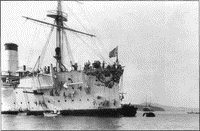 Покраска борта на крейсере "Рюрик"