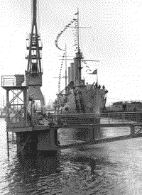 Спуск крейсера "Аврора" на заводе имени Жданова, 18 апреля 1987 года