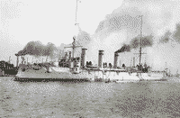Крейсер "Олег" на Неве у Нового Адмиралтейства, 25 апреля 1914 года