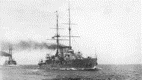 Броненосный крейсер "Рюрик" под брейд-вымпелом императора Николая II ведет колонну линкоров на учебные стрельбы, лето 1913 года