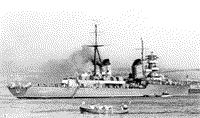 Крейсер "Молотов" в Севастополе вскоре после окончания войны