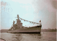 Легкий крейсер "Адмирал Ушаков" в Севастополе, апрель 1979 года