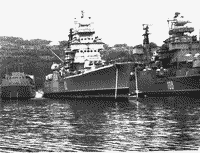 Крейсера "Адмирал Ушаков" и "Михаил Кутузов" в Севастополе, 1988 год