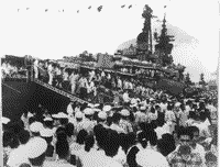 Крейсер "Адмирал Сенявин" во время визита в Индонезию, Таджунг-приок, ноябрь 1959 года