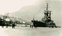 Крейсер "Михаил Кутузов" в порту Алжир, 22 ноября - 1 декабря 1968 года