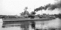 Легкий крейсер "Нюрнберг" под советским флагом во время перехода в Лиепаю, 2 января 1946 года