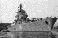 Противолодочный крейсер "Ленинград" в Севастополе, 1990 год