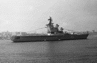 Противолодочный крейсер "Ленинград" в Севастополе, 1973 год