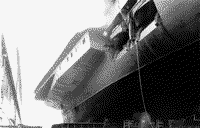 Тяжелый авианесущий крейсер "Киев" в сухом доке, Росляково, 1987 год