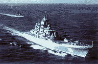 Тяжелый атомный ракетный крейсер "Фрунзе" и китайский эсминец "Чунцин", 1986 год