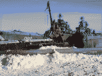 Тяжелый атомный ракетный крейсер "Петр Великий" и ракетный крейсер "Маршал Устинов" в Североморске, 13 марта 2006 года 10:35
