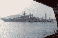 Ракетный крейсер "Варяг" во Владивостоке
