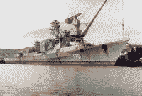Большой противолодочный корабль "Комсомолец Украины" на разборке в Инкермане, май 1995 года
