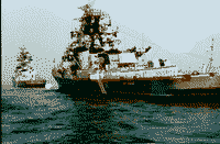 Большой противолодочный корабль "Сметливый" в Севастополе на День Флота