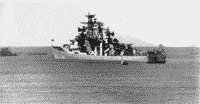 Большой противолодочный корабль "Смелый" в Севастополе на размагничивании, октябрь 1980 года