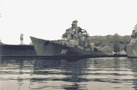 Разоруженный больщой противолодочный корабль "Красный Крым" у 12 причала, 1995 год