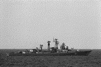 Большой противолодочный корабль "Одаренный" в Японском море во время поисков обломков южнокорейского самолета, 17 сентября 1983 года
