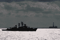 Большой противолодочный корабль "Одаренный" в Японском море во время поисков обломков южнокорейского самолета, 17 сентября 1983 года
