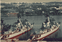Большие противолодочные корабли "Керчь" и "Азов" в Севастополе