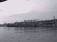 БПК "Керчь" и БДК "Орск" в Северной бухте Севастополя, 25 августа 2003 года 17:40