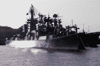 Большой противолодочный корабль "Петропавловск" во Владивостоке, 20 сентября 1992 года