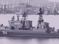 Большой противолодочный корабль "Адмирал Трибуц", швартовка к 33 причалу в бухте Золотой Рог, 18 июня 2008 года 12:10