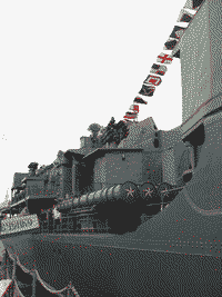 Большой противолодочный корабль "Адмирал Левченко" в Портсмуте, 4 июля 2005 года