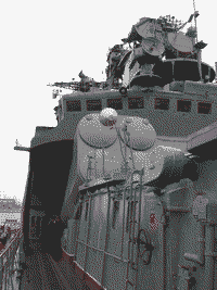 Большой противолодочный корабль "Адмирал Левченко" в Портсмуте, 4 июля 2005 года