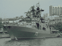 БПК "Адмирал Виноградов" во Владивостоке, 20 июля 2005 года 09:11