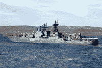Большой противолодочный корабль "Адмирал Чабаненко" на рейде Североморска перед выходом в поход к берегам Венесуэлы, 21 сентября 2008 года 15:12