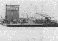 Эскадренный миноносец "Неустрашимый" в Угольной гавани ленинградского порта, зима 1974-1975 годов