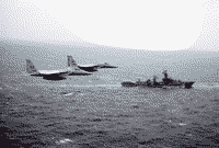 Большой противолодочный корабль проекта 57-А "Гневный" в Японском море, 10 февраля 1983 года