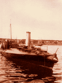 Миноноска "№ 18" (бывшая "Чайка") со встроенным торпедным аппаратом