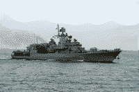 Украинский фрегат "Гетман Сагайдачный" возвращается в Севастополь после ремонта в Николаеве, 18 ноября 2007 года 08:39