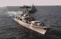 Сторожевой корабль "Бдительный", немецкий фрегат "Карлсруэ" и шведский минзаг "Алвсборг" на учениях "Балтопс-93", июнь 1993 года