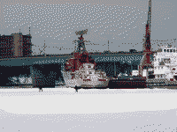 Сторожевой корабль "Дружный" на Химкинском водохранилище, 27 марта 2005 года 14:35
