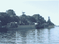 Сторожевые корабли "Неукротимый" и "Пылкий" в Балтийске, 25 сентября 2007 года 13:05