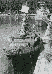 Сторожевой корабль "Пылкий" в Балтийске, начало 2000-х годов