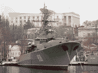Сторожевой корабль "Пытливый" у 12 причала в Севастополе, 16 февраля 2007 года 09:00