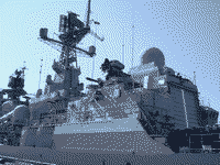 Сторожевой корабль "Ярослав Мудрый" на военно-морском салоне IMDS-2009 в Санкт-Петербурге, 24 июня 2009 года 09:42
