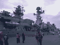 Сторожевой корабль "Ярослав Мудрый" на военно-морском салоне IMDS-2009 в Санкт-Петербурге, 27 июня 2009 года 17:04