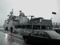 Сторожевой корабль "Ударный" в Балтийске в период испытаний, январь 2003 года