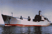 БДК "Саратов" выходит из Севастопольской бухты, сентябрь 2003 года