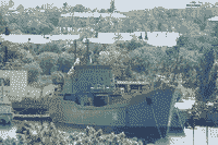 Большой десантный корабль "Орск" в Стрелецкой бухте Севастополя, 2 июня 2008 года 09:50