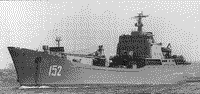 Большой десантный корабль "Николай Фильченков" уходит из Севастополя в Новороссийск, 1994 год